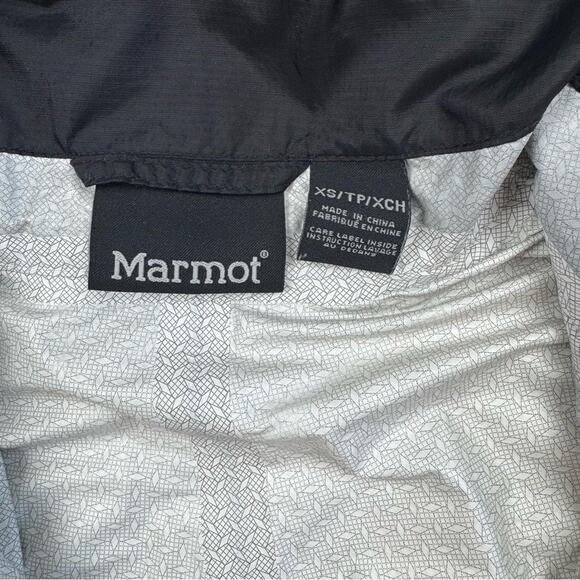 Marmot rain jacket size XS black - Picture 3 of 10